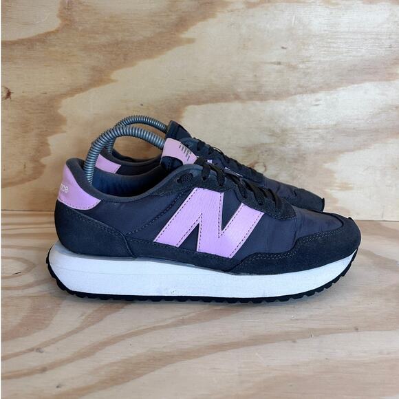 New Balance Shoes - New Balance - 237 - Trainers Shoes - Black/Purple - Women's - 8.5 B - WS237YA